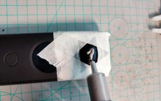 镜头怎么擦_镜头擦花了怎么办