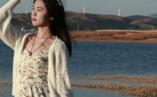 77D配什么镜头_77D适合拍人像还是风景