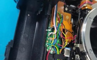 d90换镜头教程_尼康d90镜头怎么拆