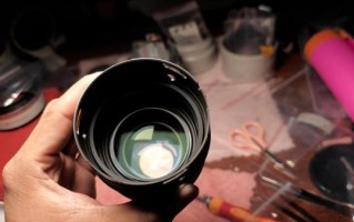 单反镜头有灰尘怎么办_怎么清理镜头灰尘