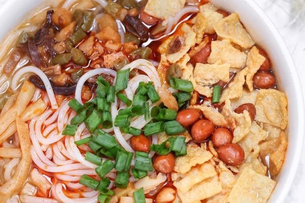 孕妇可以吃螺蛳粉吗早期_怀孕初期能不能吃螺蛳粉-第1张图片-星辰妙记