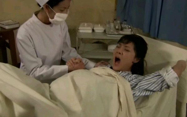 孕妇肚子疼电视剧_真实还是夸张-第2张图片-星辰妙记 孕妇肚子疼电视剧_真实还是夸张-第2张图片-星辰妙记