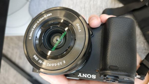 镜头镀膜损伤是什么样_如何判断镀膜划伤-第3张图片-星辰妙记