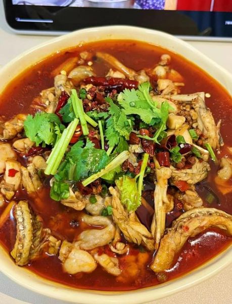 孕妇可以吃田鸡吗_孕期吃田鸡的风险与好处-第1张图片-星辰妙记