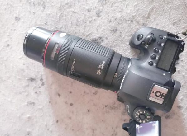 佳能红圈镜头好在哪里_值得买吗-第3张图片-星辰妙记