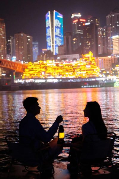 洪崖洞怎么玩_洪崖洞最佳拍照时间-第1张图片-星辰妙记 洪崖洞怎么玩_洪崖洞最佳拍照时间-第1张图片-星辰妙记