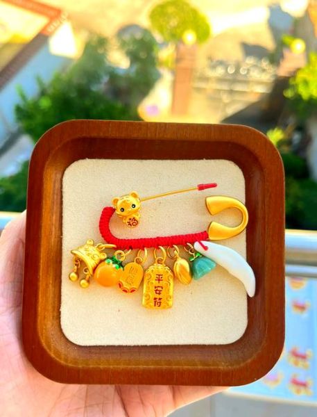 孕妇佩戴什么保胎辟邪_孕妇戴什么能保平安-第1张图片-星辰妙记