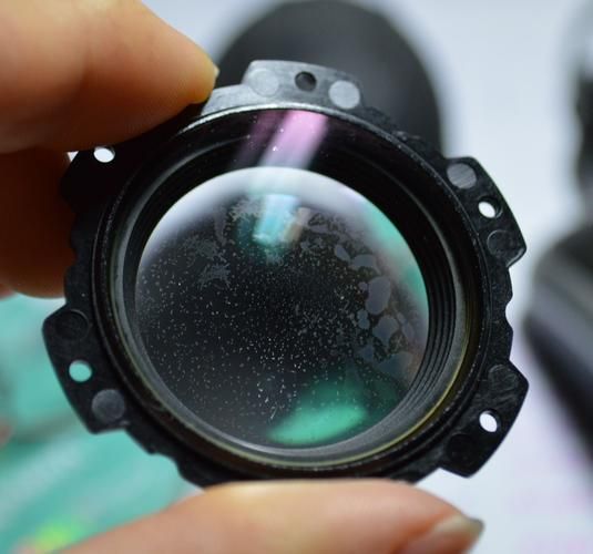 镜头脱膜怎么办_镜头脱膜还能修吗-第2张图片-星辰妙记
