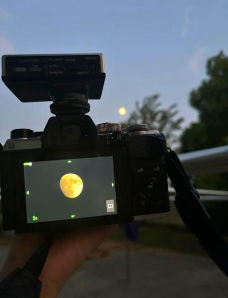 75-300镜头适合拍什么_如何拍出清晰远景-第2张图片-星辰妙记 75-300镜头适合拍什么_如何拍出清晰远景-第2张图片-星辰妙记