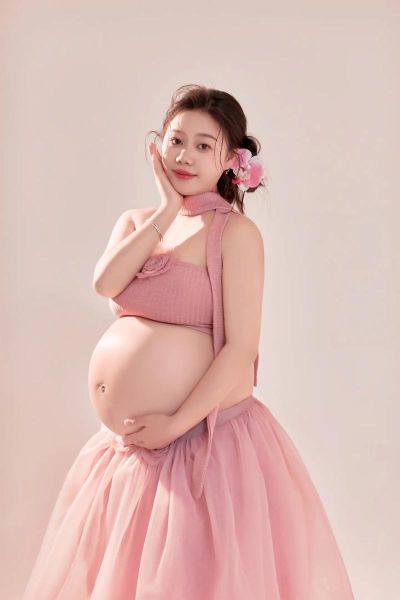 孕妇照什么时候拍_孕妇照拍摄技巧-第3张图片-星辰妙记 孕妇照什么时候拍_孕妇照拍摄技巧-第3张图片-星辰妙记