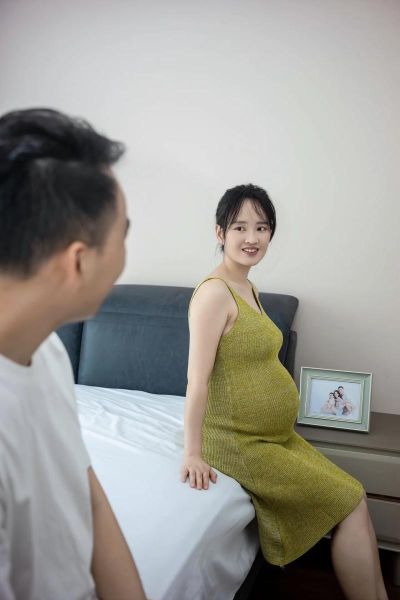 大宝和二胎孕妇照怎么拍_孕妇照风格推荐-第1张图片-星辰妙记 大宝和二胎孕妇照怎么拍_孕妇照风格推荐-第1张图片-星辰妙记