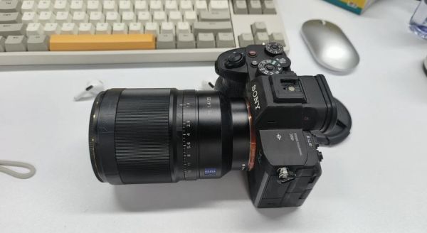 35 1.4镜头适合拍什么_35 1.4镜头值得买吗-第1张图片-星辰妙记