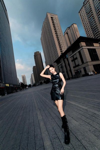 14mm镜头适合拍什么_14mm镜头怎么拍人像-第3张图片-星辰妙记