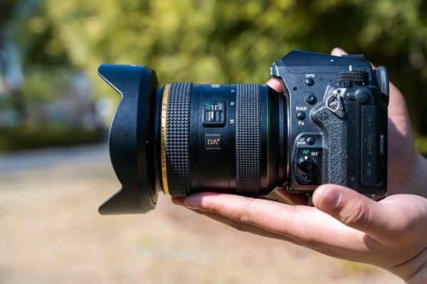 宾得HD DA 20-40mm F2.8-4 ED价格_宾得20-40mm值得买吗-第2张图片-星辰妙记