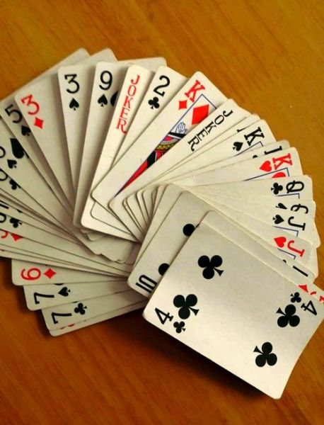 孕妇梦见打牌输钱_梦境解析-第2张图片-星辰妙记