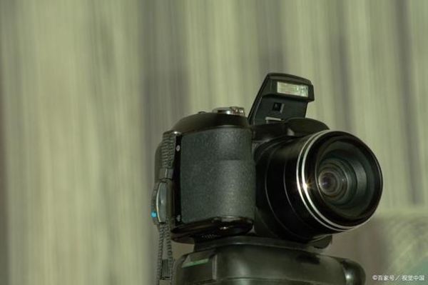 拍新闻镜头怎么拍_拍新闻镜头用什么设备-第2张图片-星辰妙记