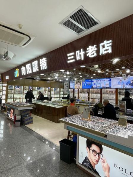 成都蔡司镜头哪里买_成都蔡司镜头维修点在哪-第2张图片-星辰妙记