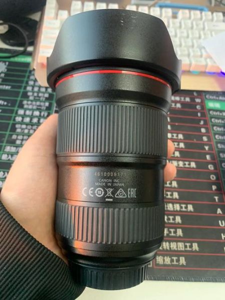 佳能镜头三元_哪三支最值得入手-第2张图片-星辰妙记