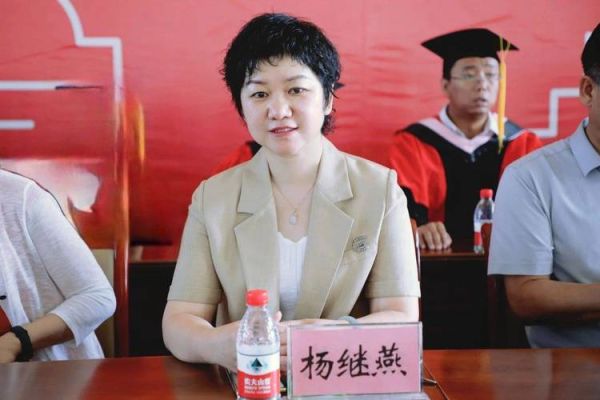 内蒙古大学满洲里学院怎么样_满洲里学院专业有哪些-第3张图片-星辰妙记