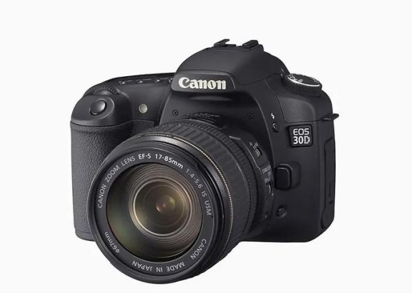 佳能30镜头值得买吗_佳能30镜头适合拍什么-第1张图片-星辰妙记