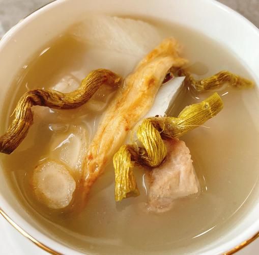 孕妇火气大吃什么降火_孕妇火气大怎么调理-第2张图片-星辰妙记