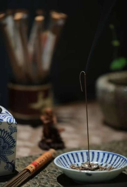 孕妇可以闻檀香吗_檀香对孕妇有影响吗-第3张图片-星辰妙记