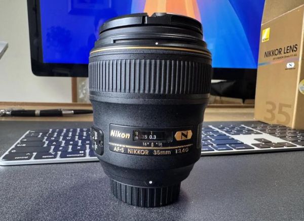 35毫米镜头适合拍什么_35毫米镜头和50毫米区别-第2张图片-星辰妙记