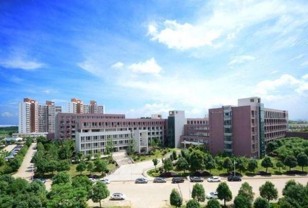 纺织大学怎么样_纺织大学就业前景-第3张图片-星辰妙记