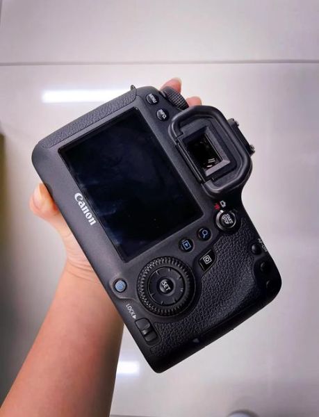 6d最佳镜头推荐_佳能6d人像镜头怎么选-第2张图片-星辰妙记 6d最佳镜头推荐_佳能6d人像镜头怎么选-第2张图片-星辰妙记