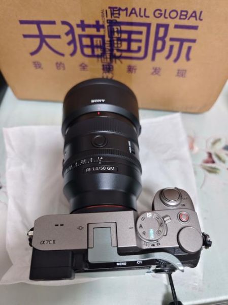 50定焦镜头值得买吗_50mm镜头适合拍什么-第3张图片-星辰妙记