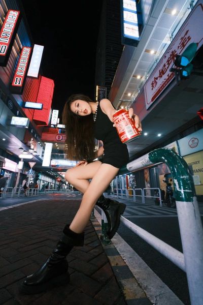 夜景镜头怎么选_夜景拍摄用什么镜头-第1张图片-星辰妙记