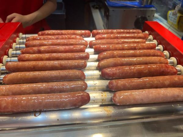 孕妇能吃烤肠吗_怀孕吃烤肠安全吗-第1张图片-星辰妙记