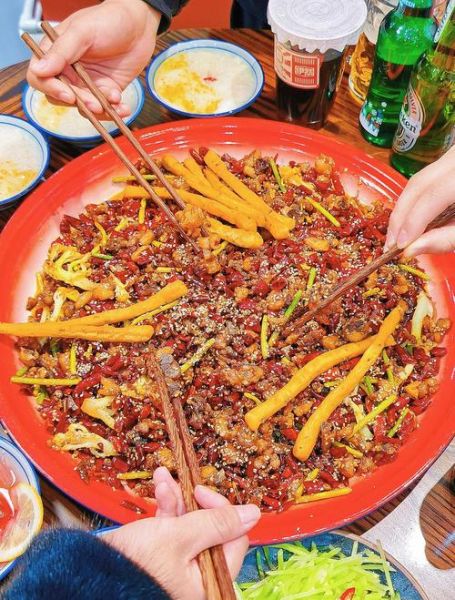 孕妇可以吃辣子鸡吗_孕期吃辣子鸡注意事项-第3张图片-星辰妙记