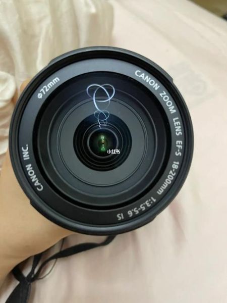 佳能18-200镜头怎么样_适合拍什么题材-第1张图片-星辰妙记 佳能18-200镜头怎么样_适合拍什么题材-第1张图片-星辰妙记