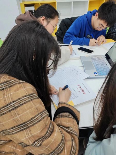 课堂镜头怎么拍_课堂视频拍摄技巧-第2张图片-星辰妙记 课堂镜头怎么拍_课堂视频拍摄技巧-第2张图片-星辰妙记