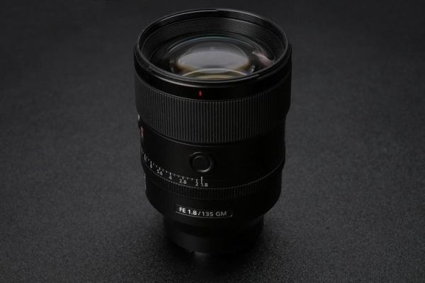 佳能18-135mm值得买吗_佳能18-135mm适合拍什么-第3张图片-星辰妙记 佳能18-135mm值得买吗_佳能18-135mm适合拍什么-第3张图片-星辰妙记