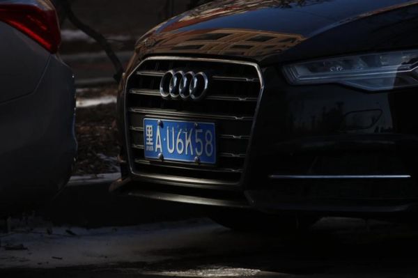 小小白镜头值得买吗_适合新手吗-第1张图片-星辰妙记 小小白镜头值得买吗_适合新手吗-第1张图片-星辰妙记