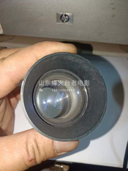 16毫米宽银幕镜头怎么用_16毫米宽银幕镜头适合拍什么-第1张图片-星辰妙记 16毫米宽银幕镜头怎么用_16毫米宽银幕镜头适合拍什么-第1张图片-星辰妙记