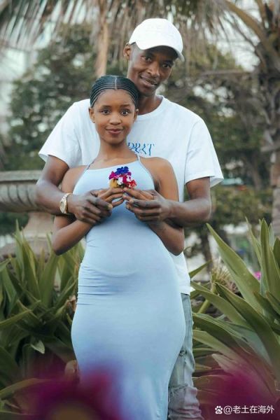 拍衣服用什么镜头_拍衣服镜头怎么选-第3张图片-星辰妙记 拍衣服用什么镜头_拍衣服镜头怎么选-第3张图片-星辰妙记