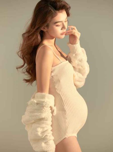 拍孕妇照最佳孕周_拍孕妇照注意事项-第1张图片-星辰妙记 拍孕妇照最佳孕周_拍孕妇照注意事项-第1张图片-星辰妙记