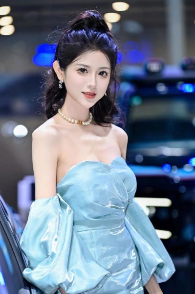 拍车模用什么镜头_车模摄影镜头推荐-第1张图片-星辰妙记