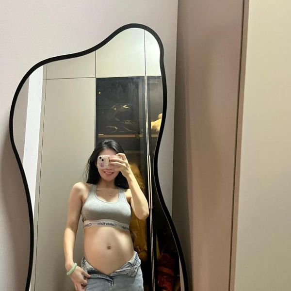 20周孕妇肚子多大_20周孕妇肚子图片标准-第1张图片-星辰妙记