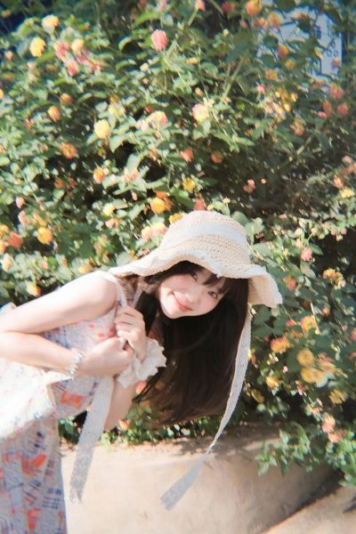 饼干镜头适合拍什么_饼干镜头适合拍人像吗-第1张图片-星辰妙记 饼干镜头适合拍什么_饼干镜头适合拍人像吗-第1张图片-星辰妙记