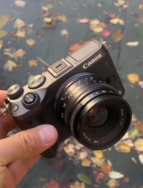 广角镜头光圈怎么选_大光圈广角镜头推荐-第3张图片-星辰妙记